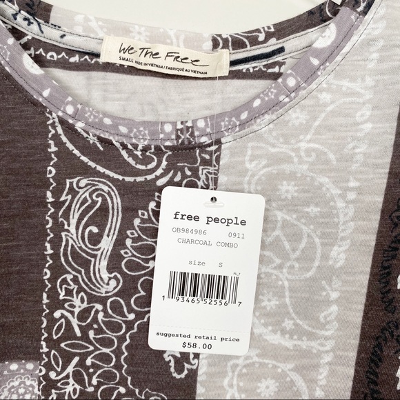 FREE PEOPLE Clarity Graphic Print Tee S Bandana - Picture 5 of 6